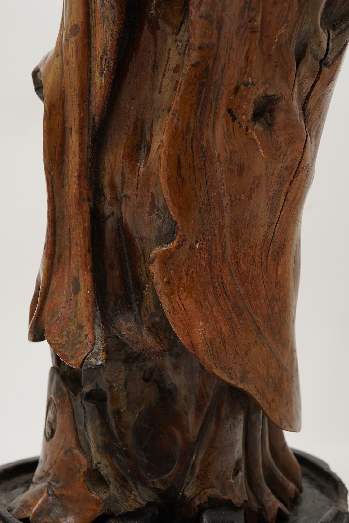 A Chinese rootwood standing figure of Guanyin, 18th/19th century